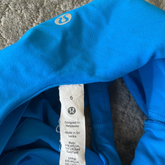 Lululemon Align Tank in poolside size 6 - Picture 3 of 3